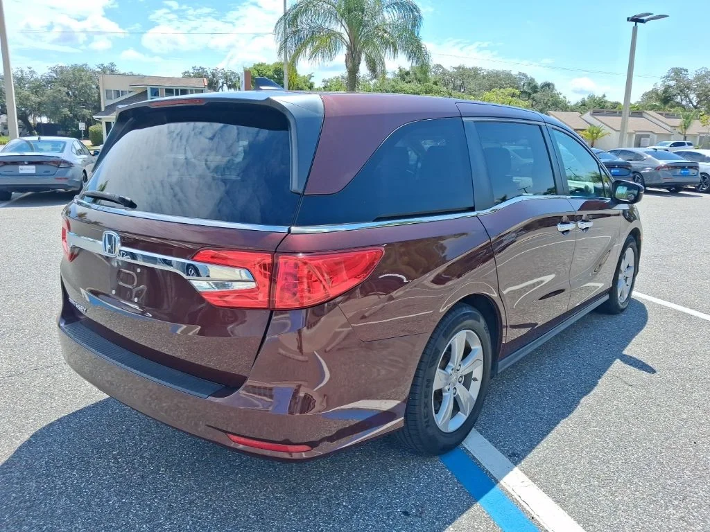 Used 2019  Honda EX image 5