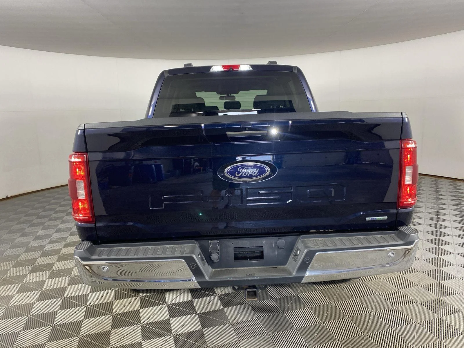 Used 2021 Antimatter Blue Ford XLT image 9