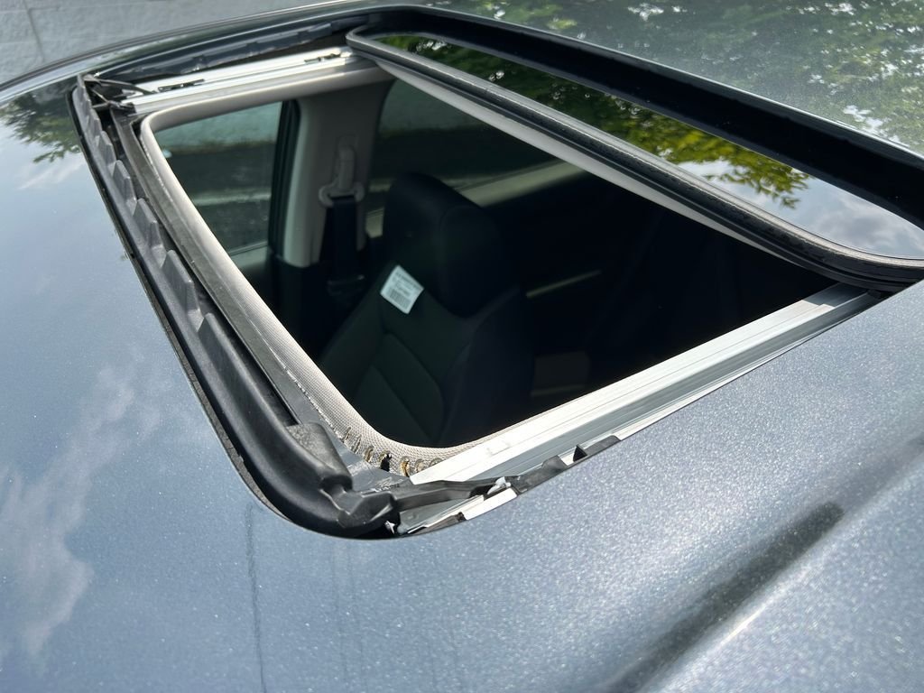Used 2026 Meteorite Gray Metallic Honda EX image 11