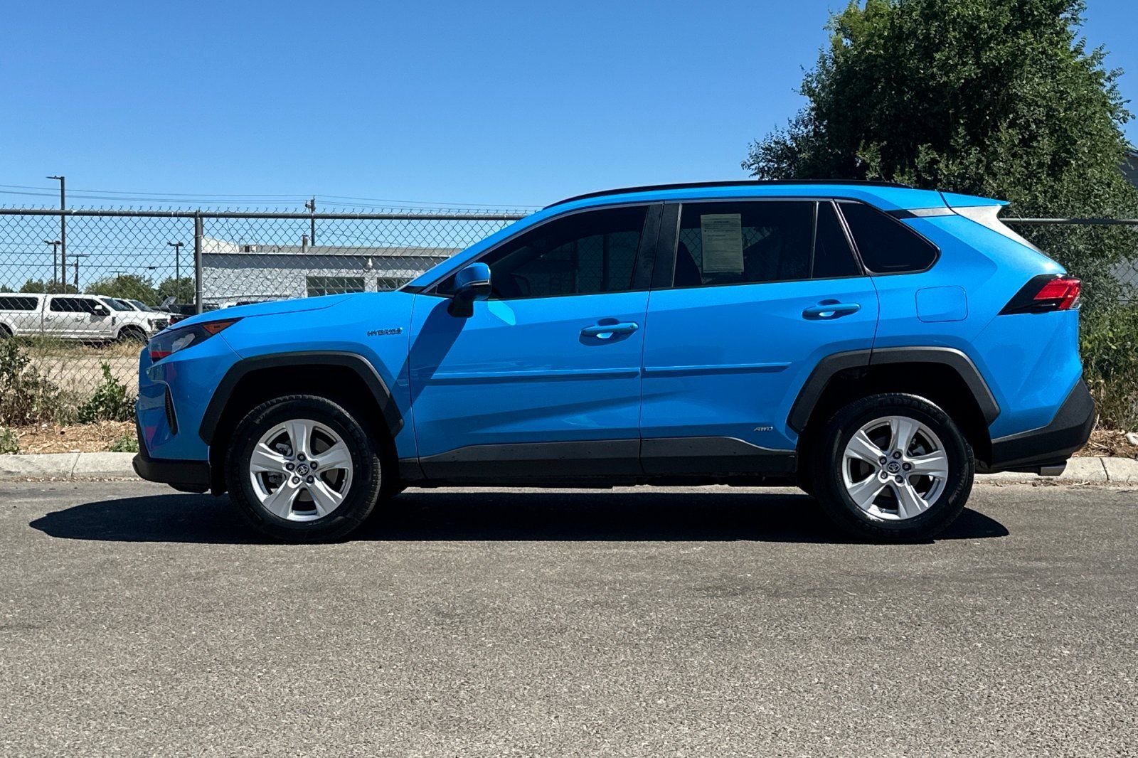 Used 2021 Blue Toyota LE image 7