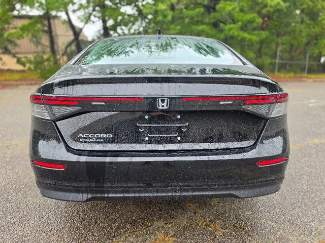Used 2025 Crystal Black Pearl Honda LX image 5