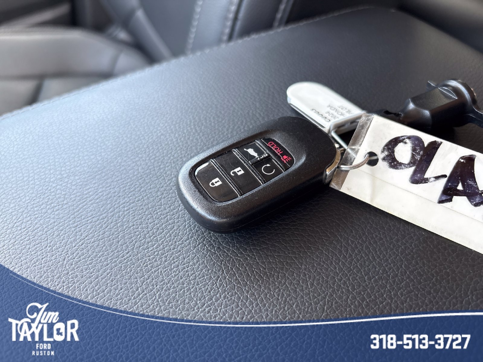 Used 2024 White Honda Touring image 36