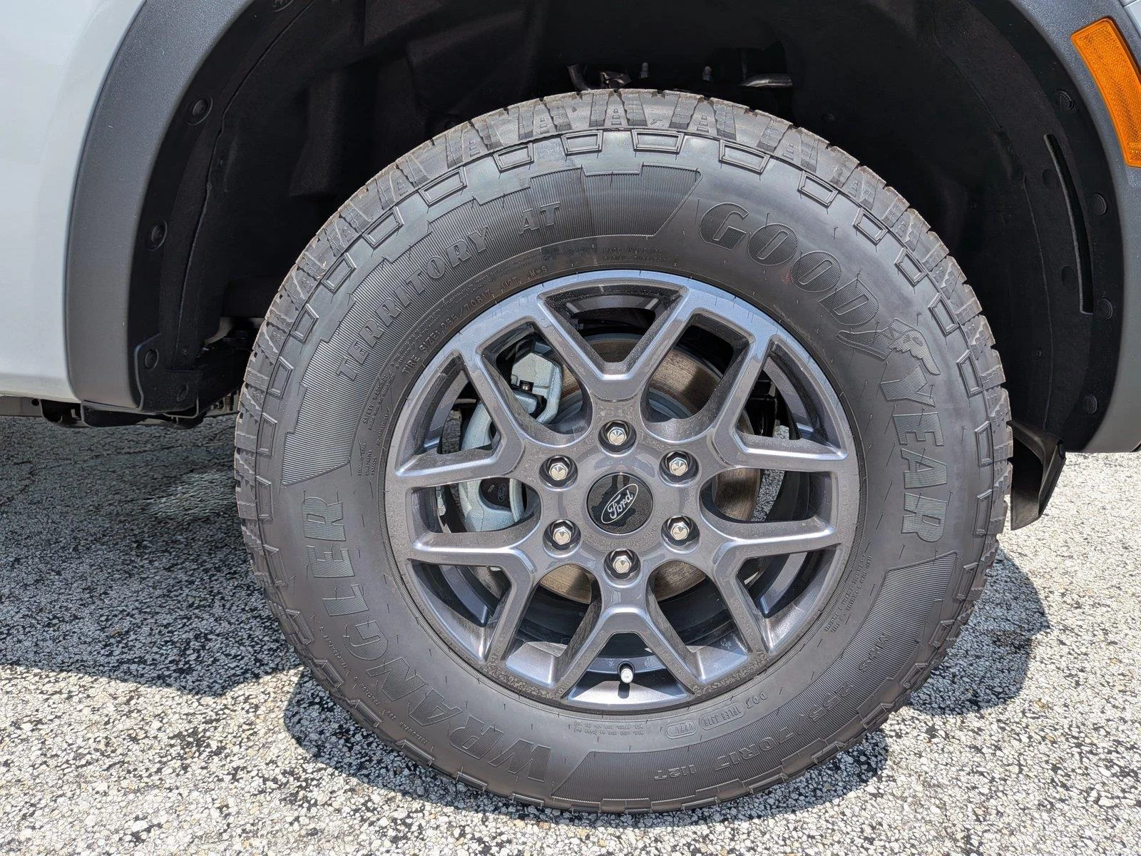 New 2026 Avalanche Ford XLT image 13