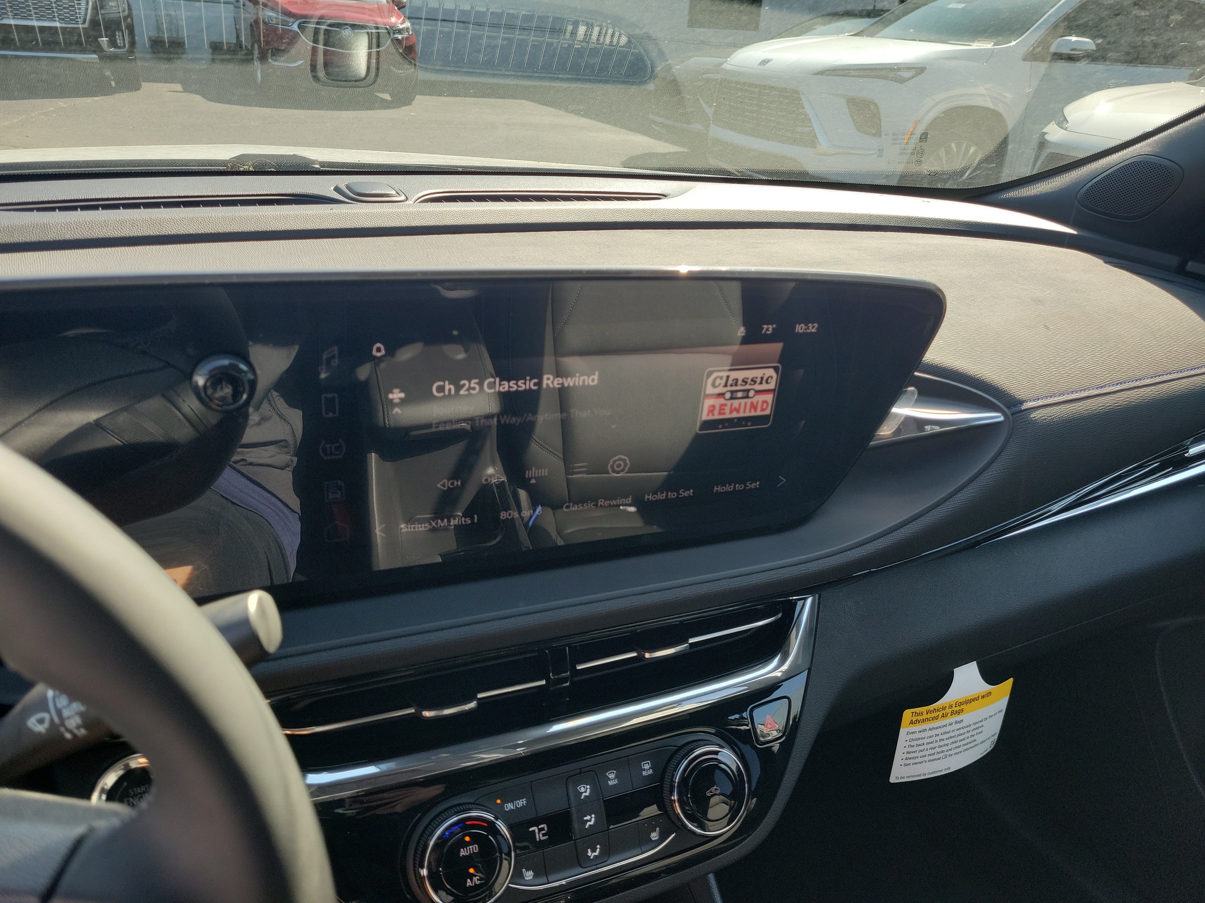 2026 Buick Envista Sport Touring - Photo 28
