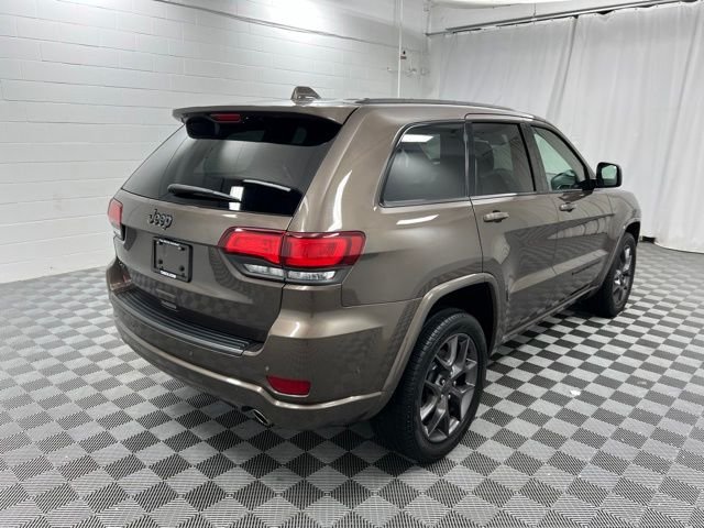 Used 2021 Brown Jeep Limited image 5