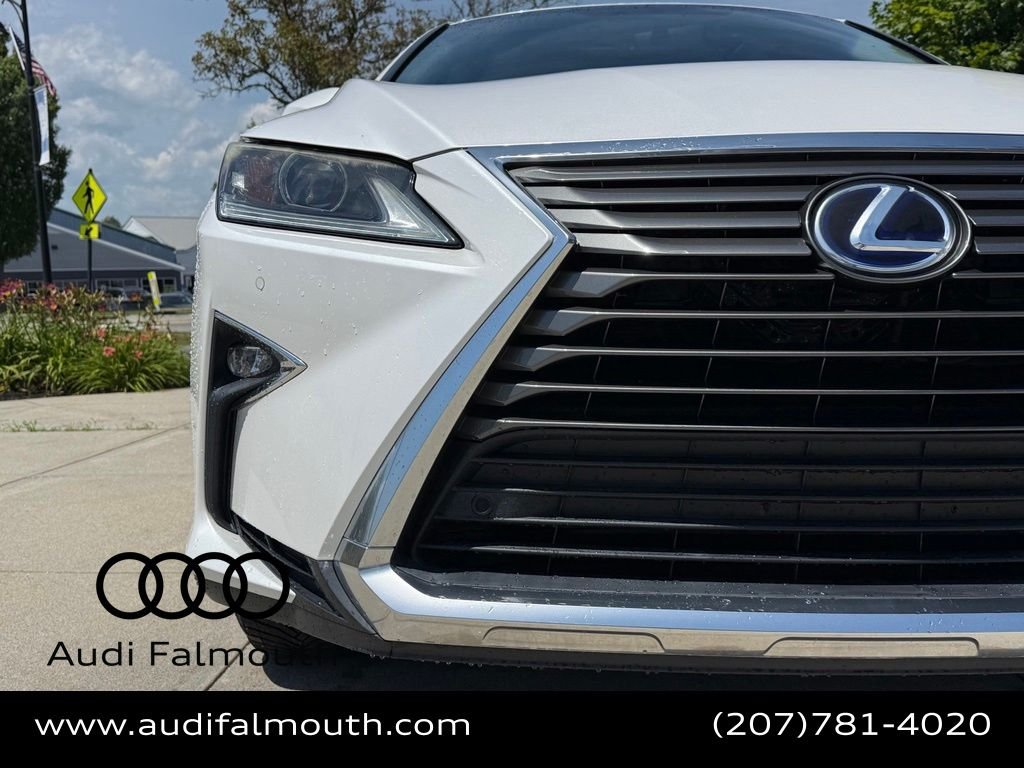 Used 2016 White Lexus 450h image 5
