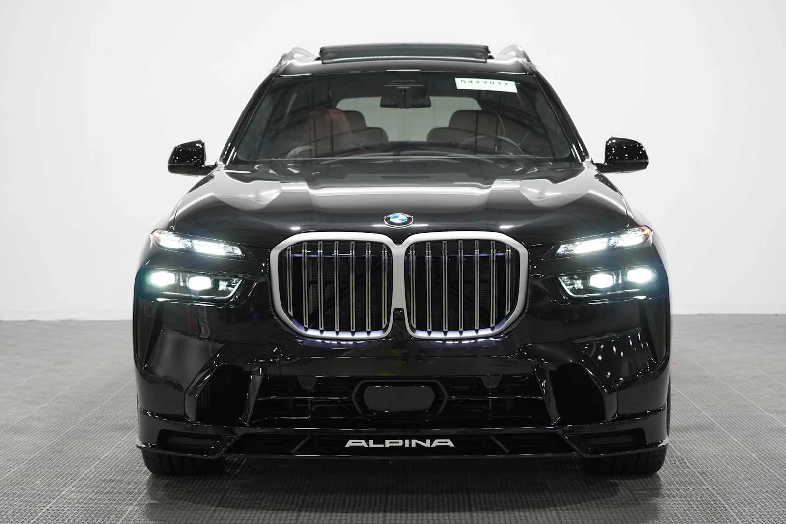 New 2026 Black Sapphire Metallic BMW ALPINA XB7 image 3