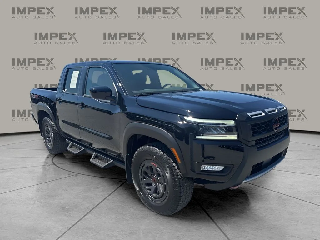 Used 2025 Black Nissan PRO-4X image 7