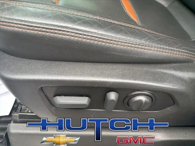Used 2021 ONYX BLACK GMC AT4 image 24