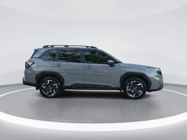 Used 2026 Beige Subaru Limited image 9