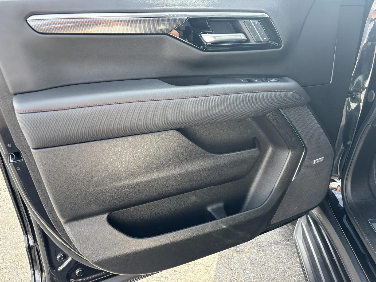 Used 2025 Black Chevrolet RST image 17