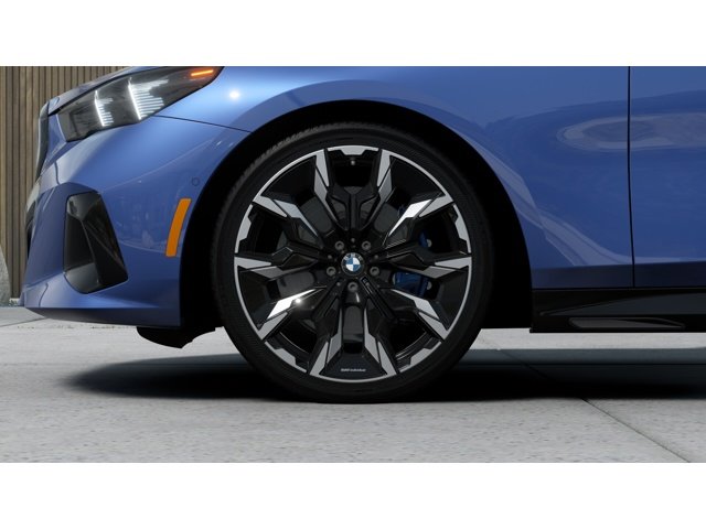 New 2027 Phytonic Blue Metallic BMW 530i image 7