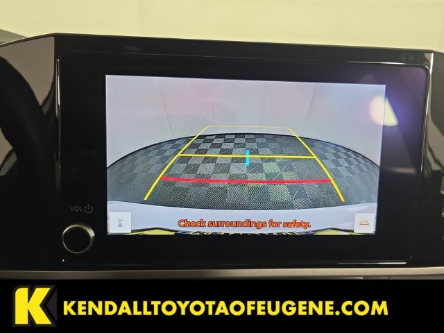 Used 2025 White Toyota LE image 19