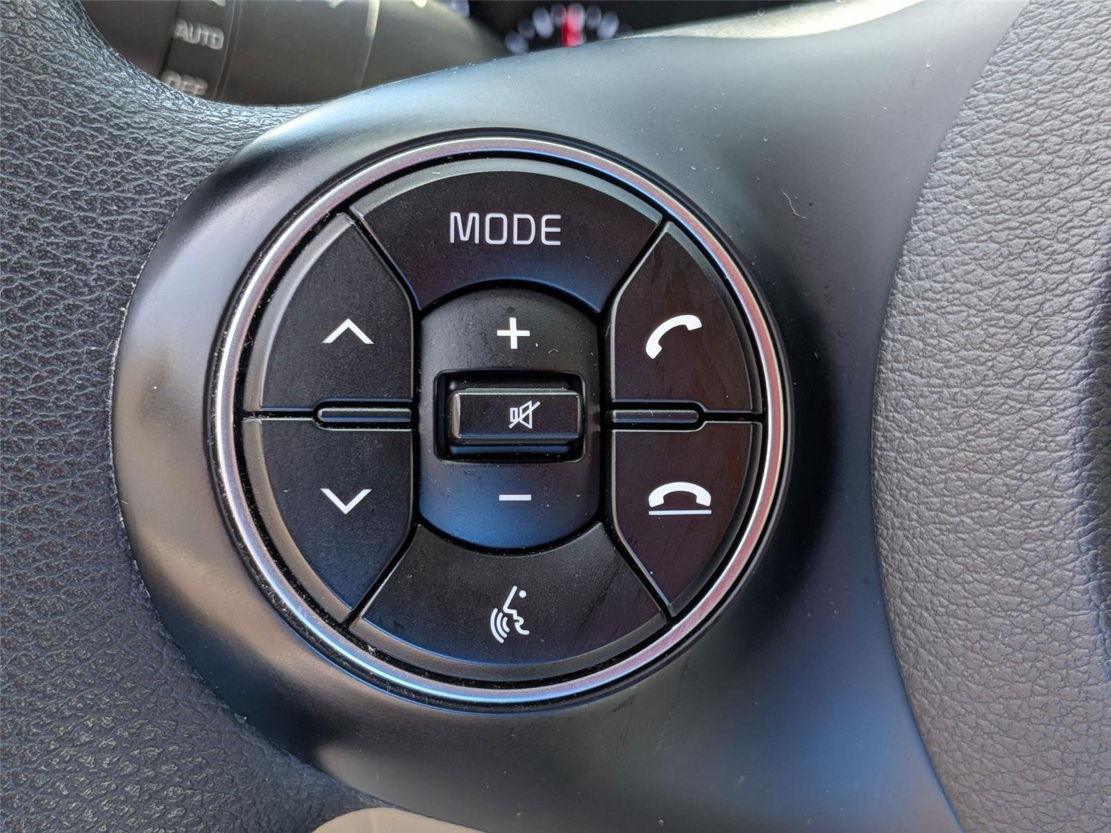 Used 2022 Mars Orange Kia LX image 15