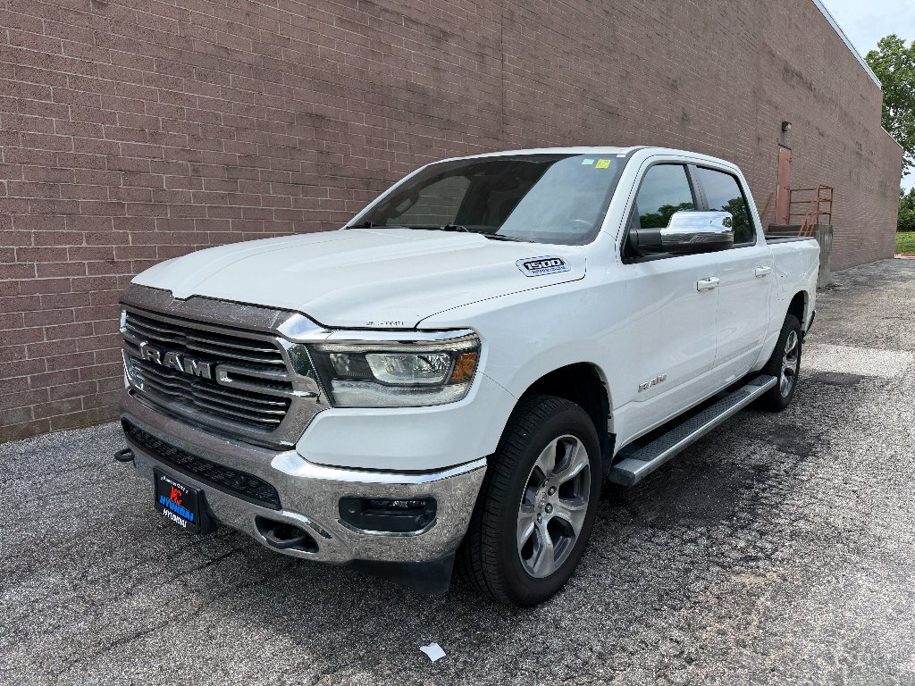 2023 RAM 1500 Laramie 4x4 Crew Cab 5'7's photo