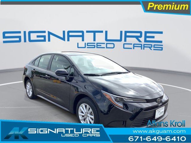 2025 Toyota Corolla LE CVT's photo