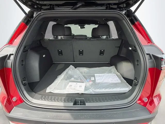 2027 Chevrolet Equinox LT - Photo 30