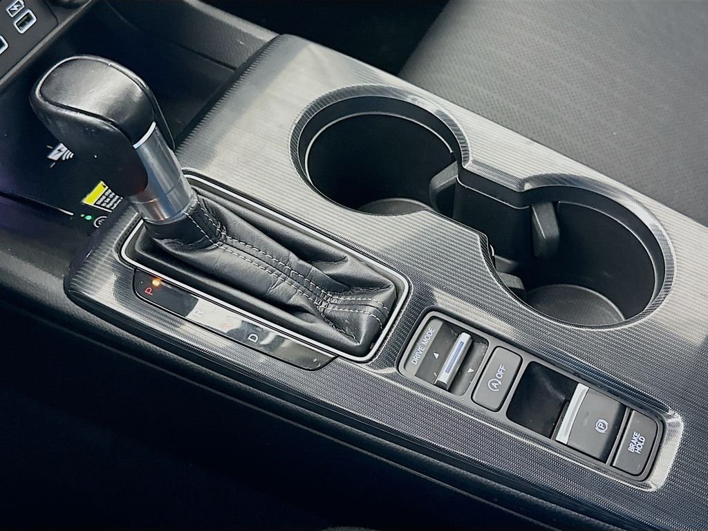 2022 Honda Civic Touring - Photo 17