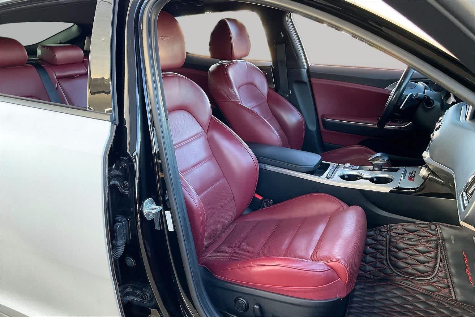 Used 2018 BLACK Kia GT2 image 9