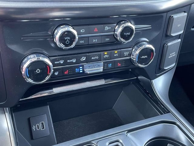 New 2026 Carbonized Gray Metallic Ford Lariat image 10