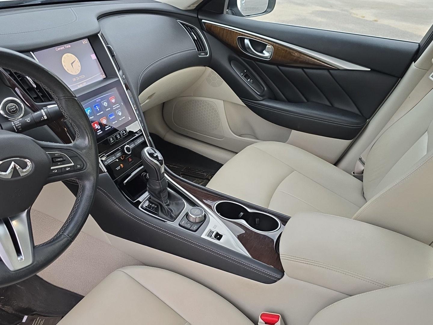 Used 2019 Liquid Platinum INFINITI 3.0t LUXE image 9