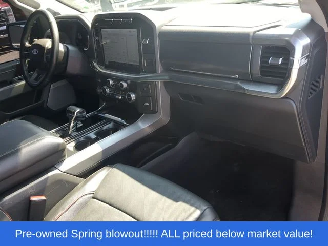 Used 2022 White Ford Lariat image 51