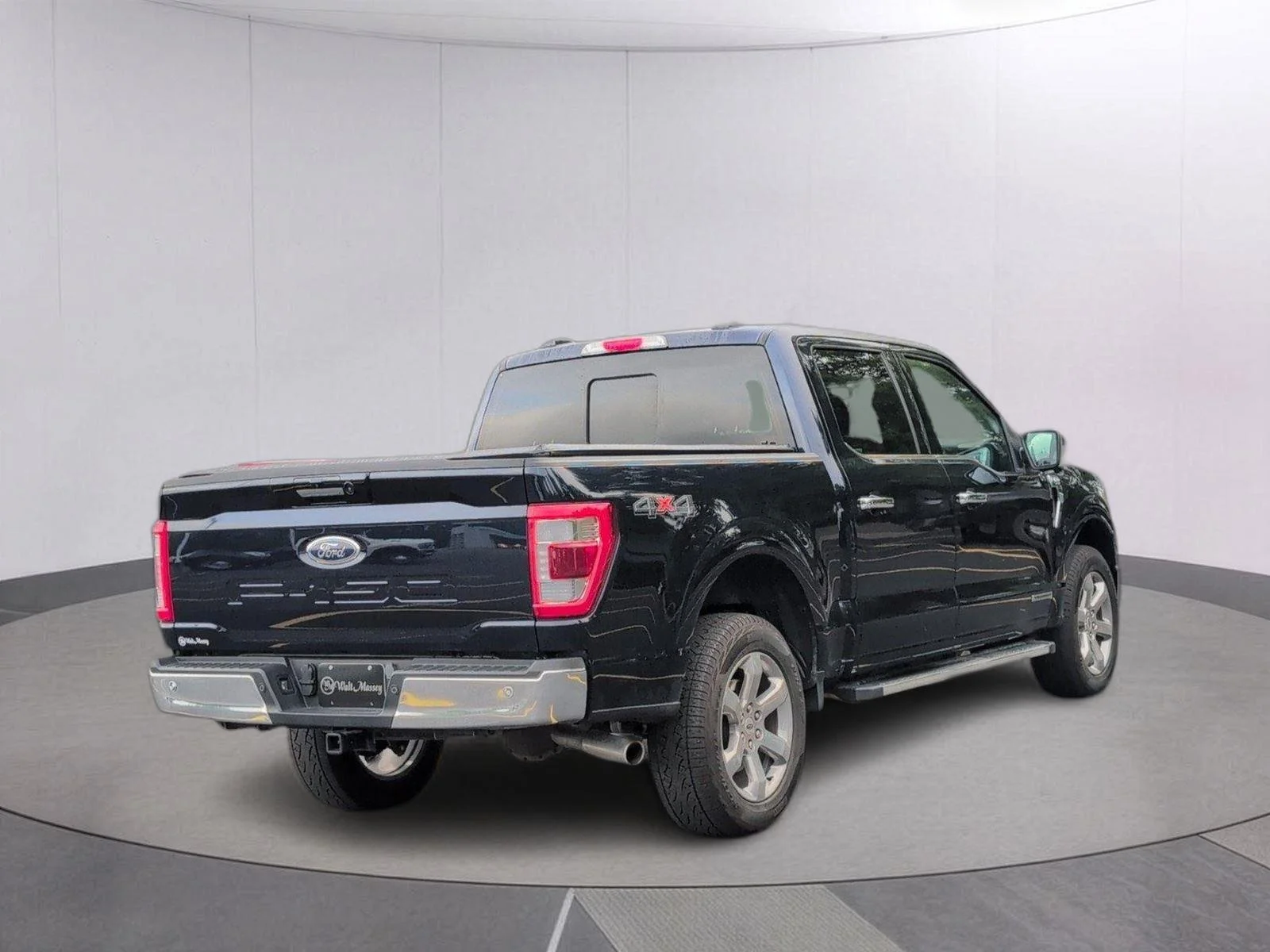 Used 2023 Antimatter Blue Ford LARIAT image 8