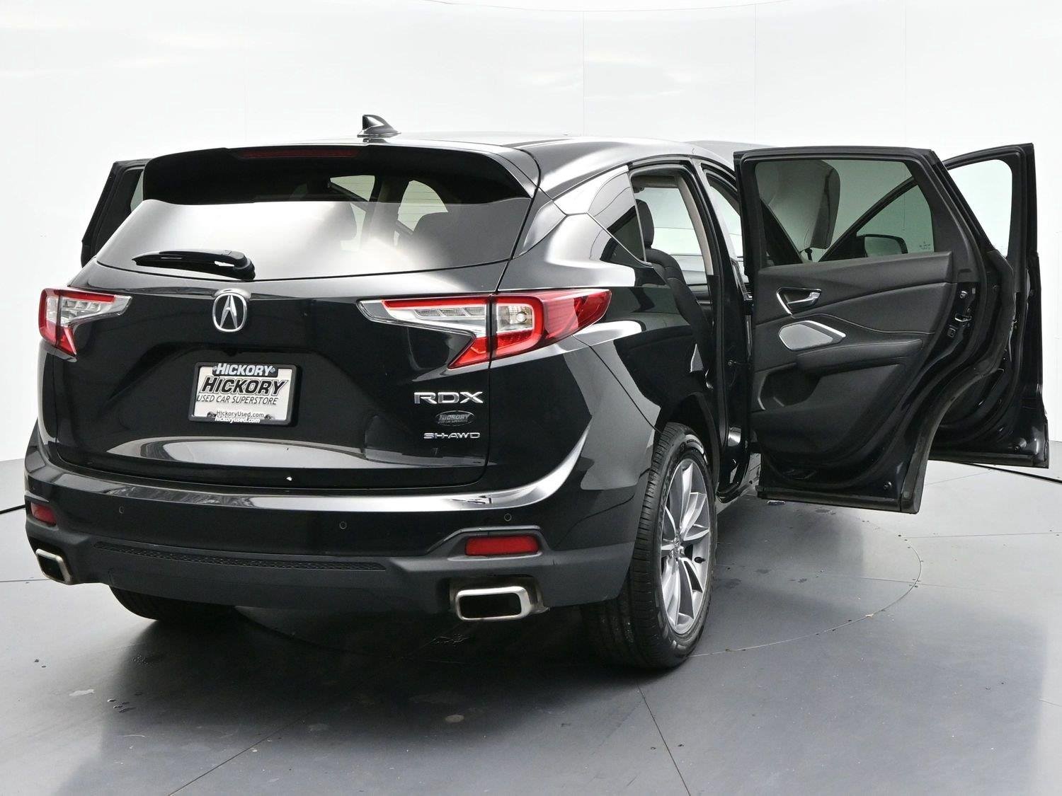 Used 2023 Majestic Black Pearl Acura SH-AWD w/Tech image 40