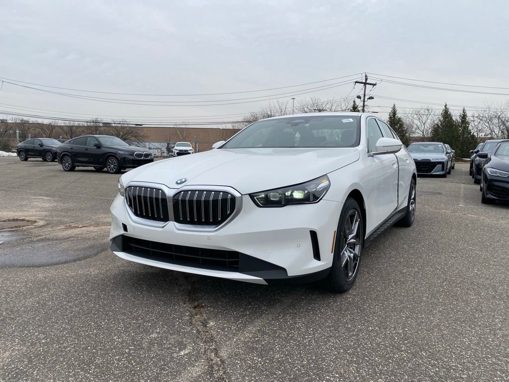 2026 BMW 5 Series 530i xDrive Sedan's photo