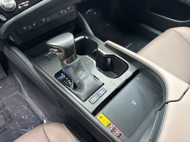 Certified Used 2024 EMINENT WHITE PEARL Lexus 300h image 21