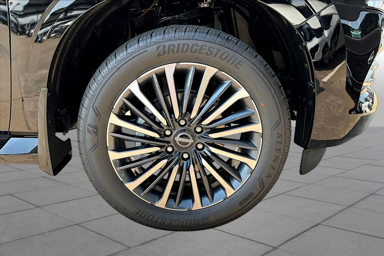 2025 Nissan Armada Platinum Reserve - Photo 12