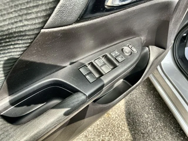 Used 2016 Silver Honda LX image 17