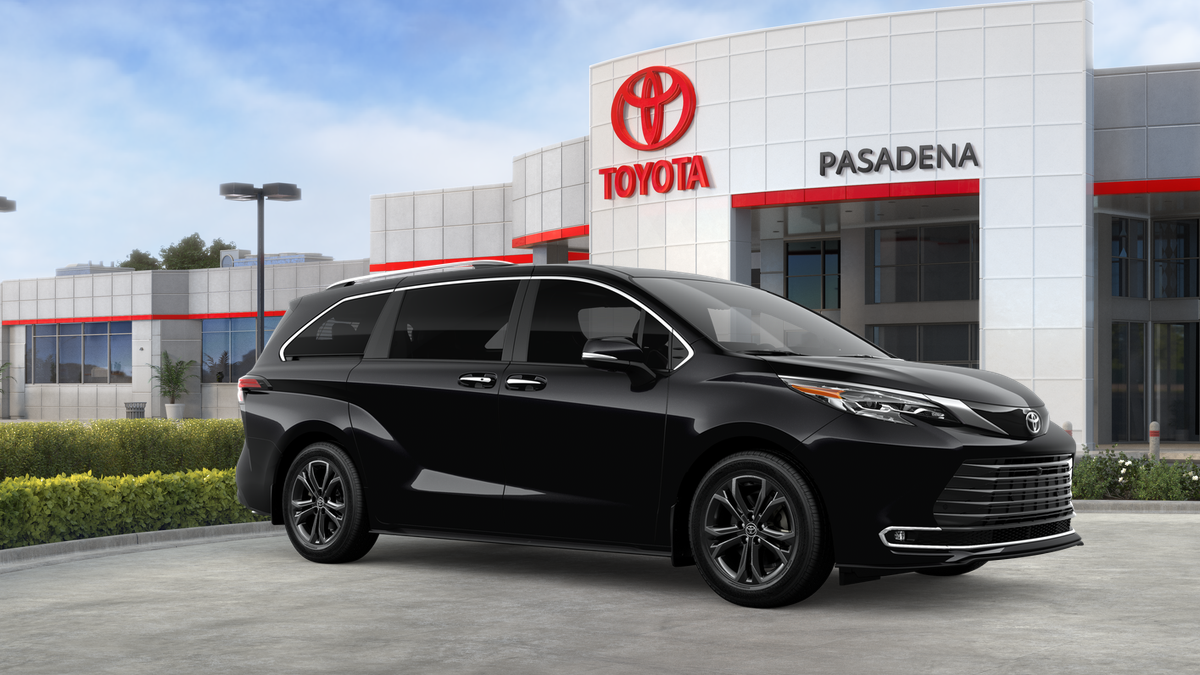 New 2026 Midnight Black Metallic Toyota Platinum image 15