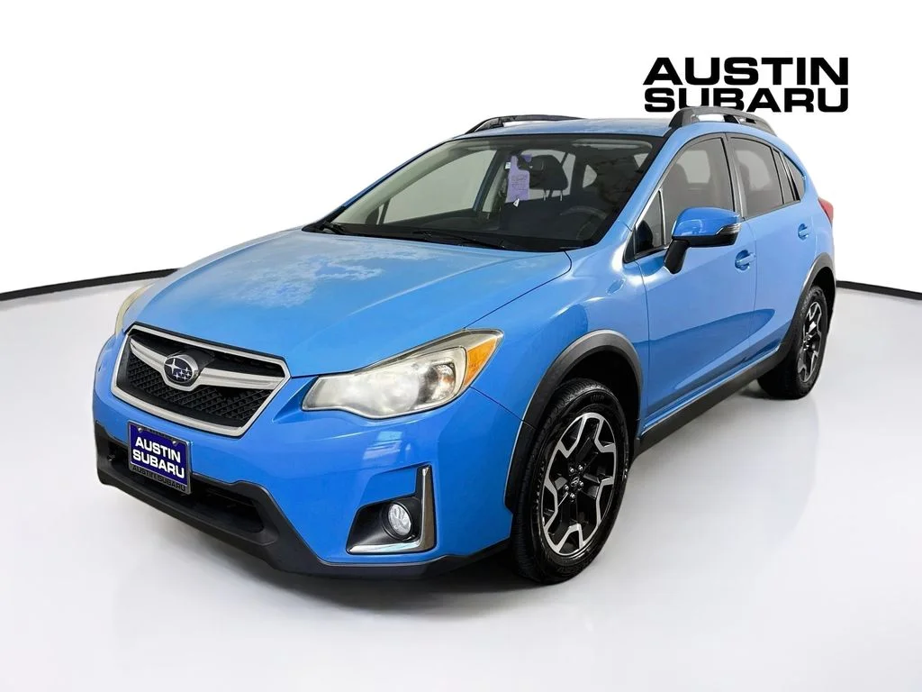 Used 2016 Blue Subaru 2.0i Limited image 3