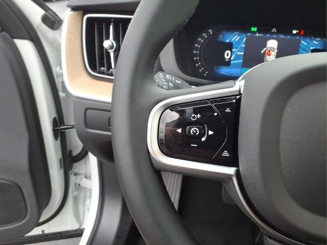 New 2026 Crystal White Volvo Plus image 20