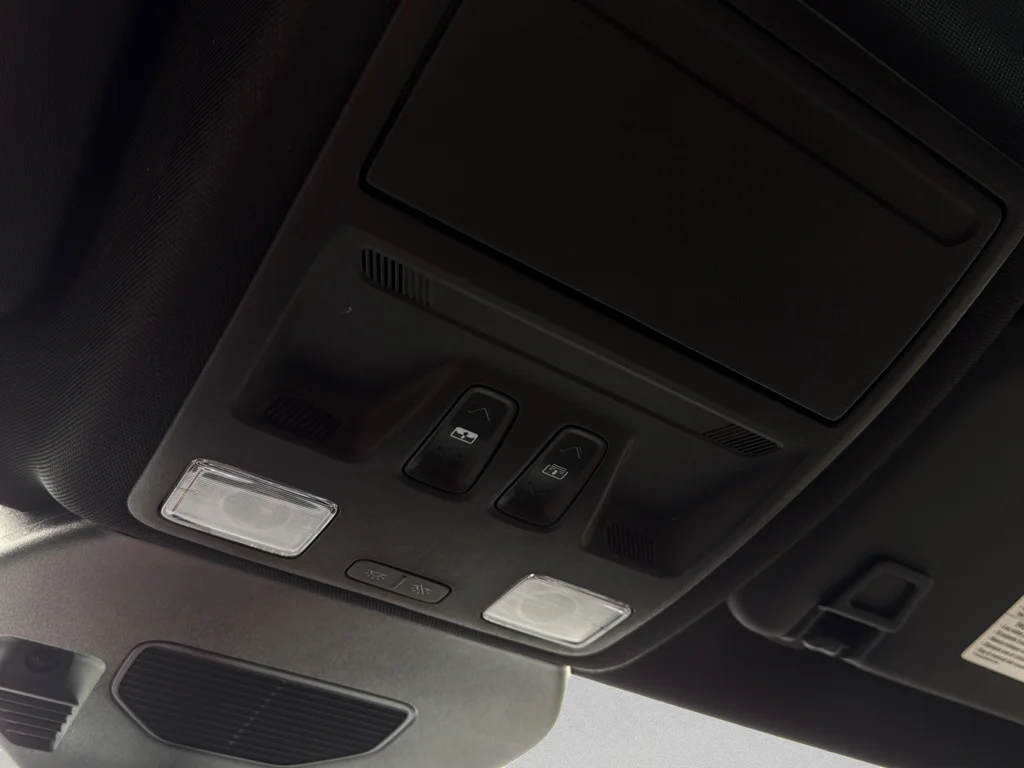 Used 2025 White Metallic Ford ST-Line Select image 12