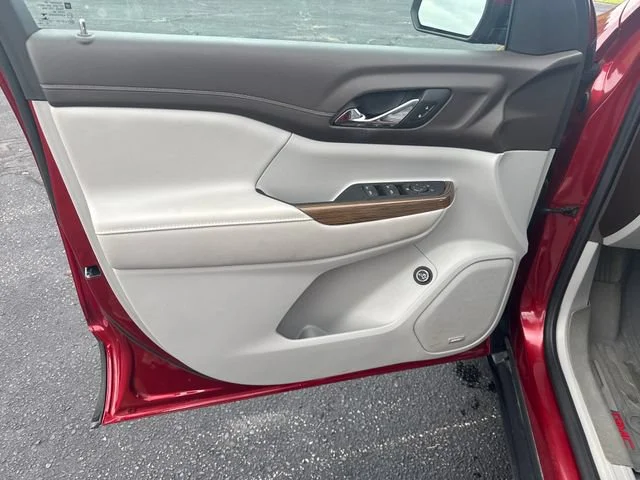 Used 2023 Volcanic Red Tintcoat GMC SLE image 12