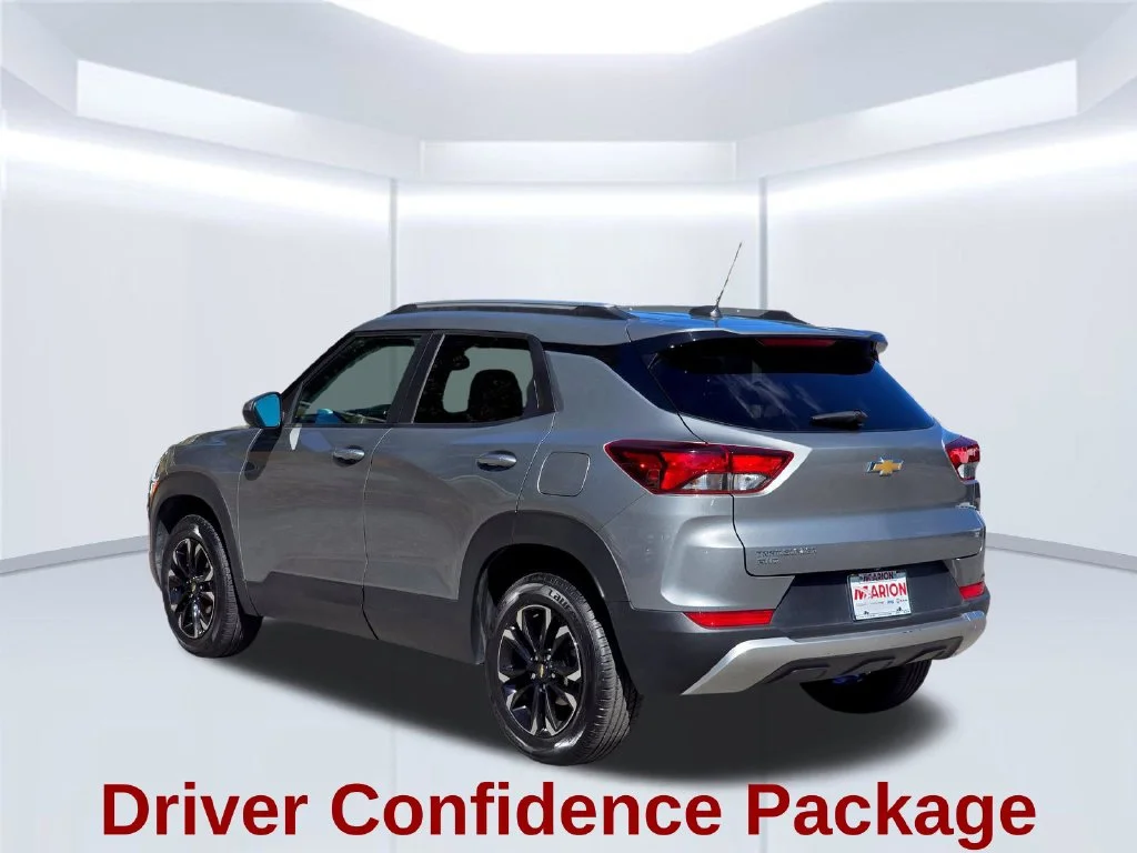 Used 2023 Gray Chevrolet LT image 16