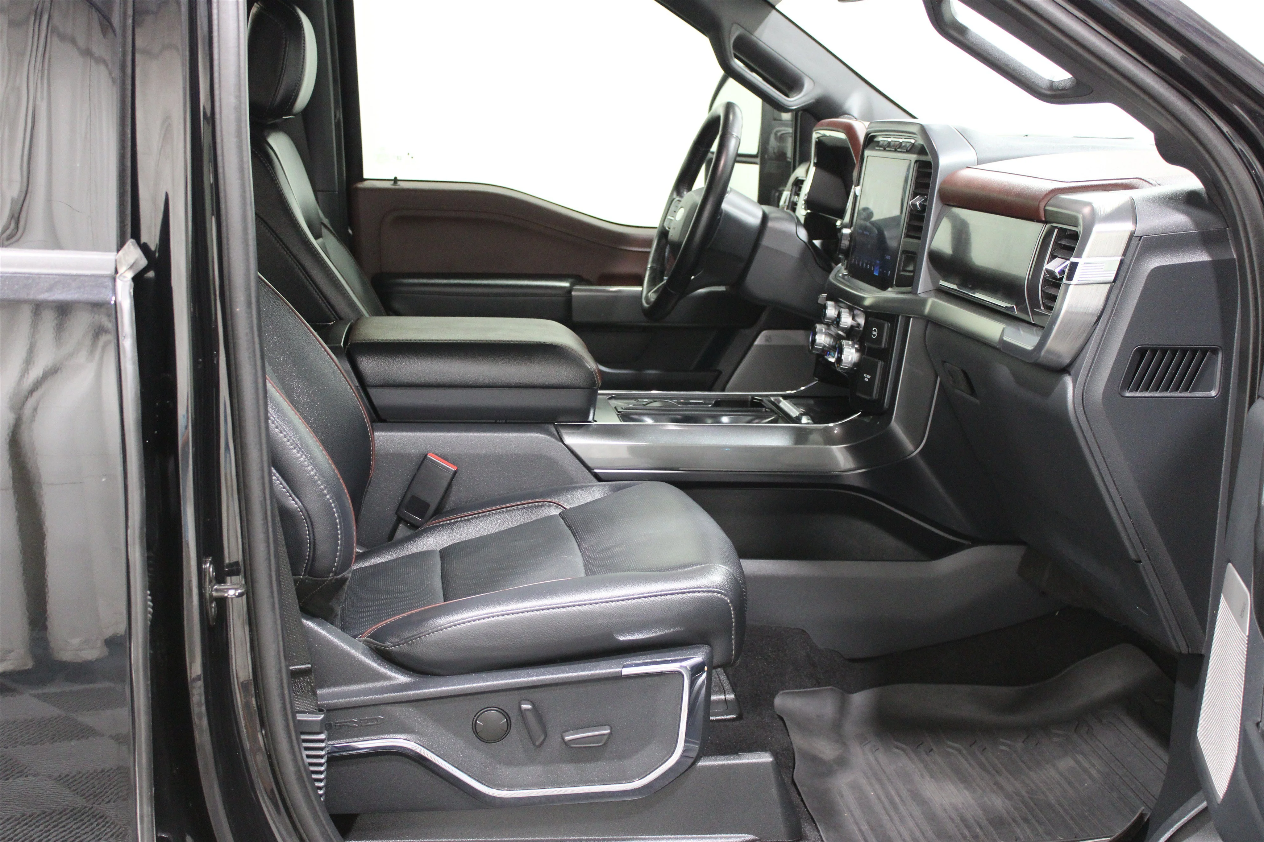 2023 Ford F-150 Lariat - Photo 35