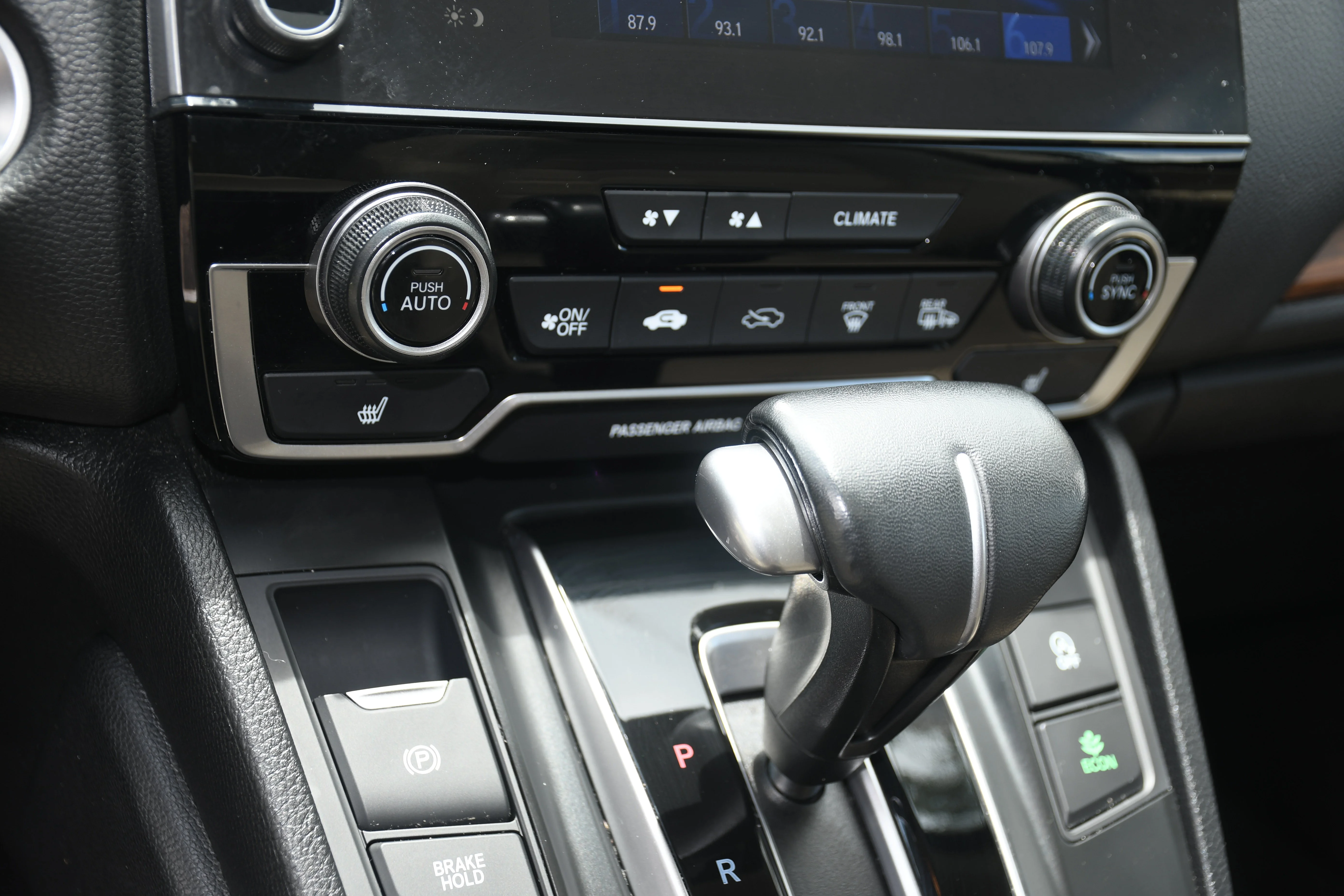 Used 2021 Silver Honda EX-L image 16