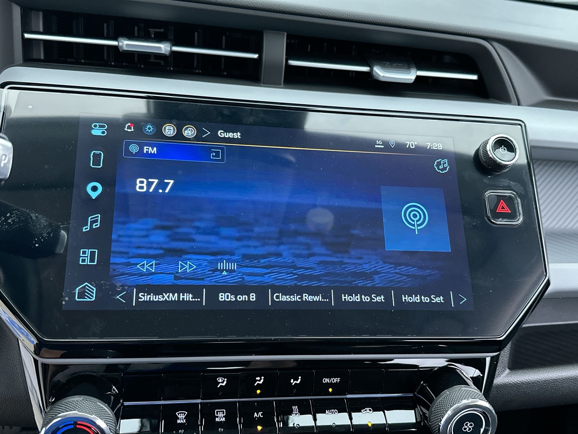 2027 Chevrolet Bolt LT - Photo 68