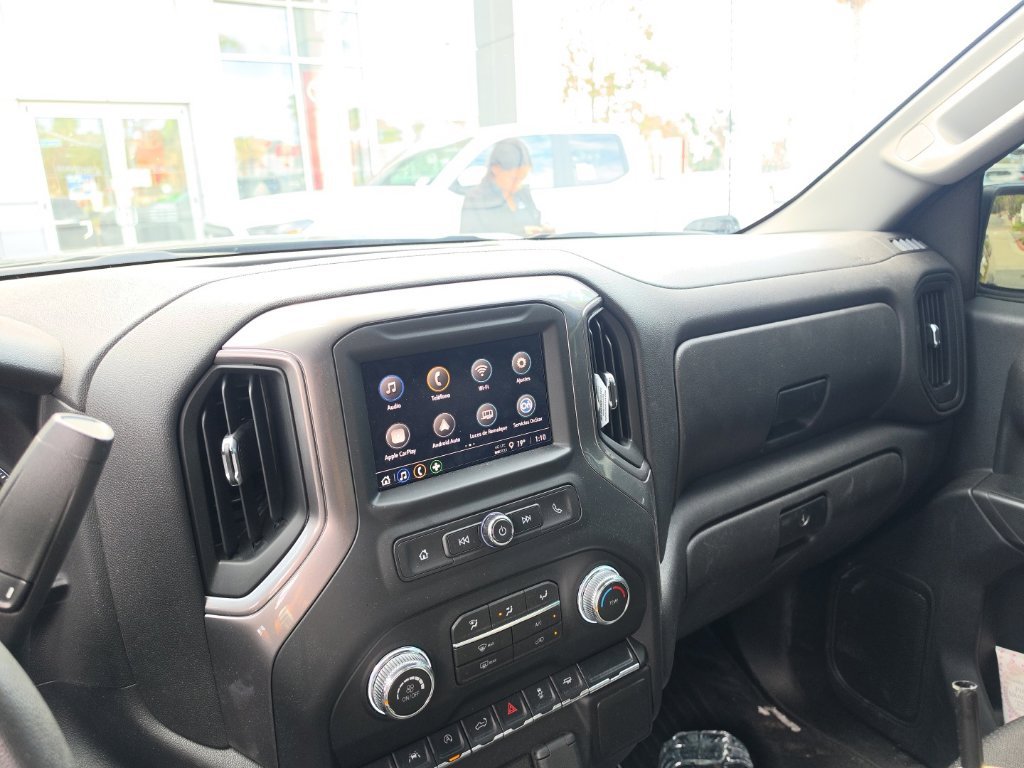 Used 2026 Onyx Black GMC Pro image 8