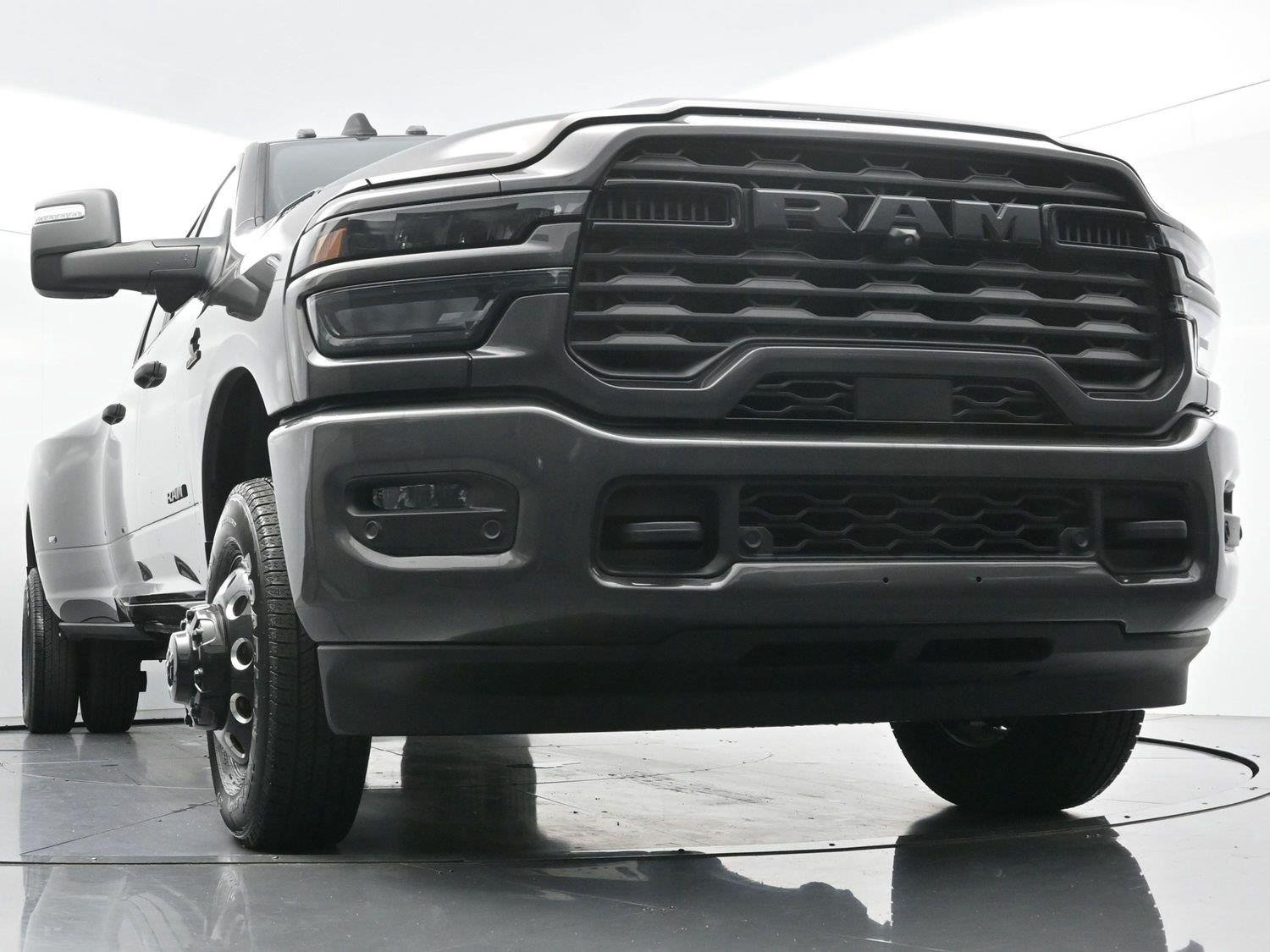 Used 2026 Granite Crystal Metallic Clearcoat Ram Big Horn image 42