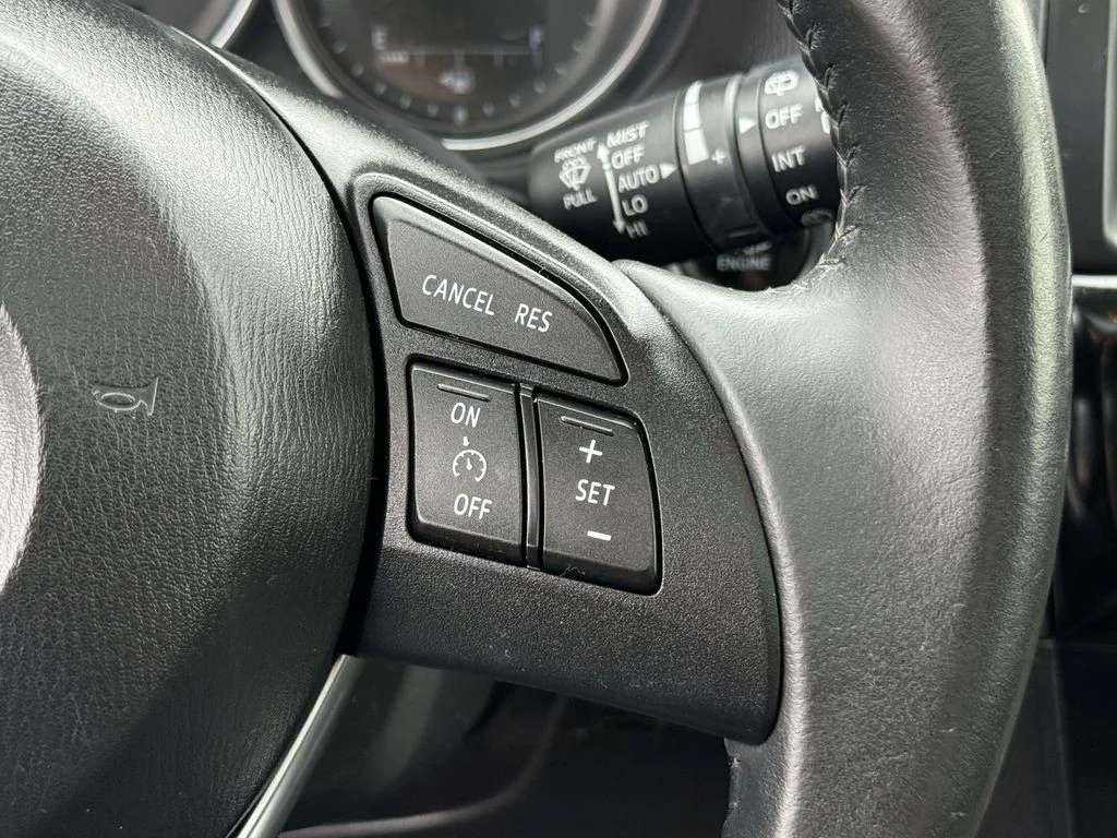 Used 2014 Blue Mazda Grand Touring image 23