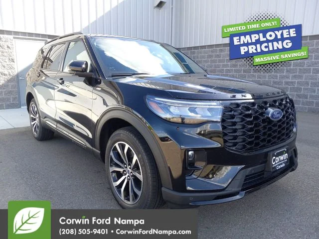 2026 Ford Explorer ST-LINE 4WD's photo