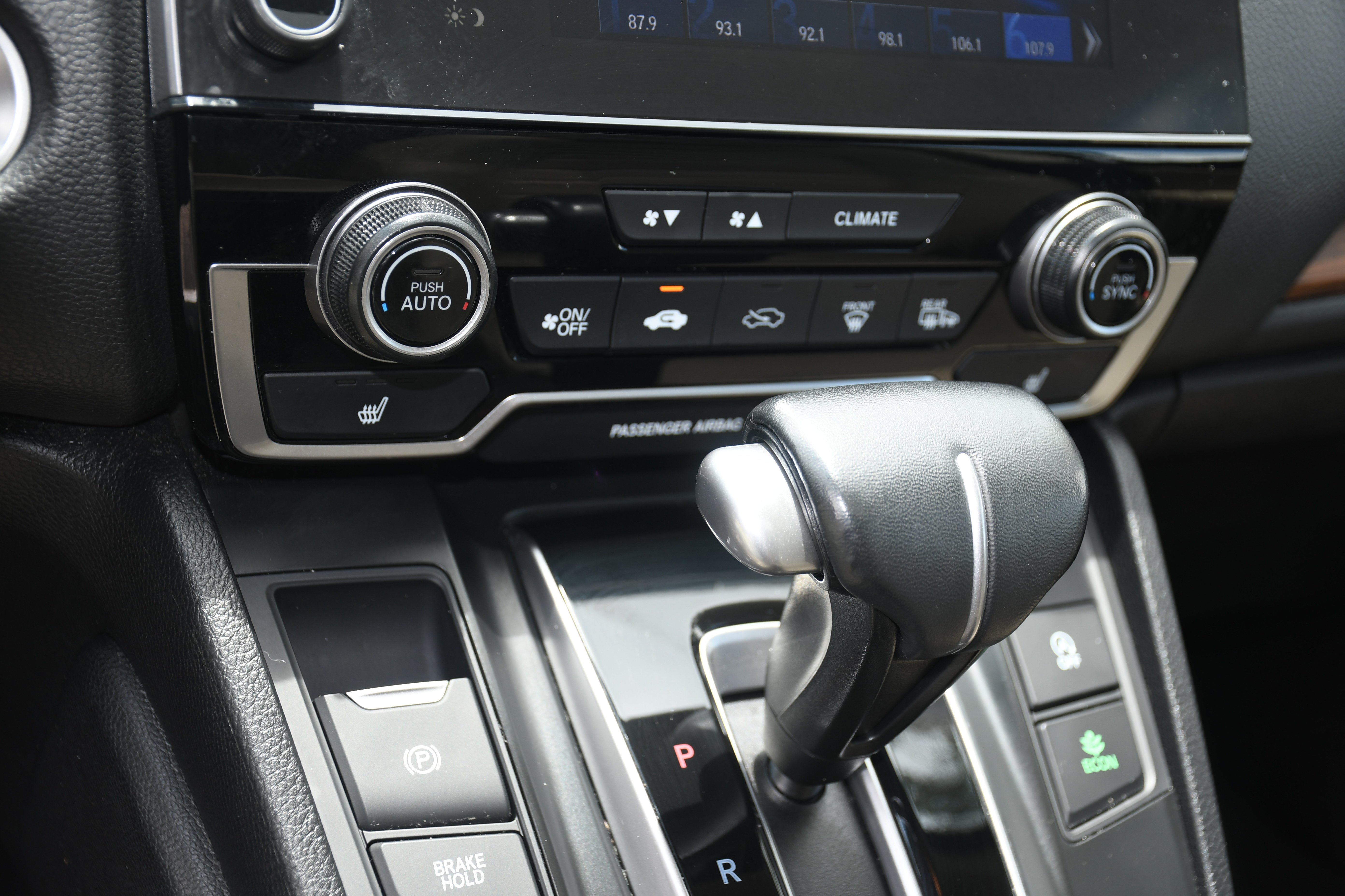 Used 2021 Silver Honda EX-L image 16
