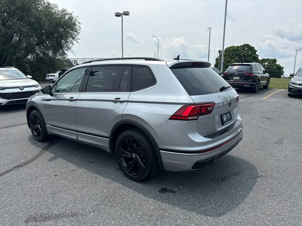 Certified Used 2023 Pyrite Silver Metallic Volkswagen 2.0T SE R-Line Black image 15