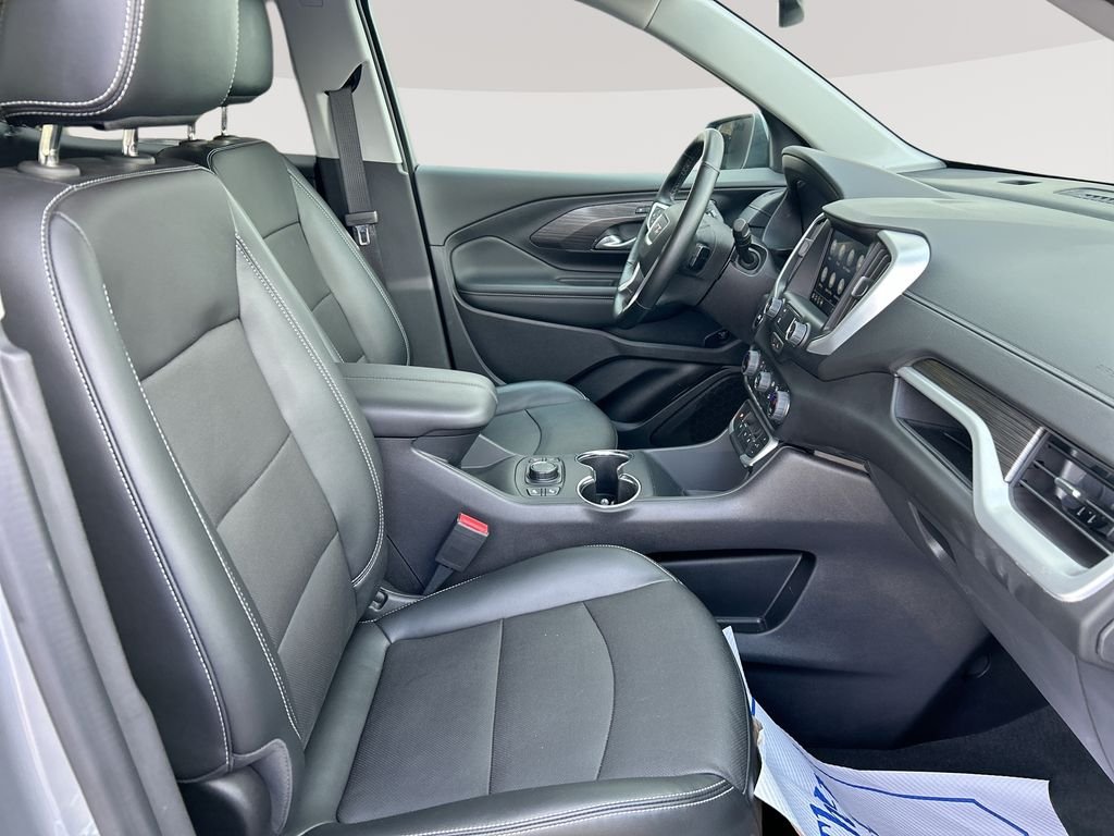 Used 2024 Gray GMC SLT image 29