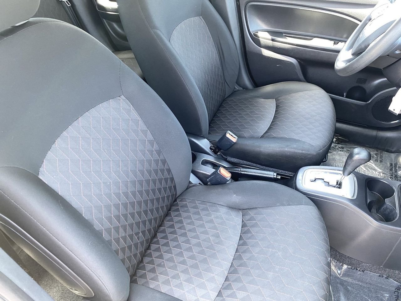 Used 2024 Jet Black Mitsubishi ES image 10
