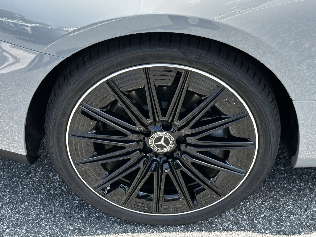 New 2027 MANUFAKTUR Alpine Grey Mercedes-Benz CLE 450 image 53